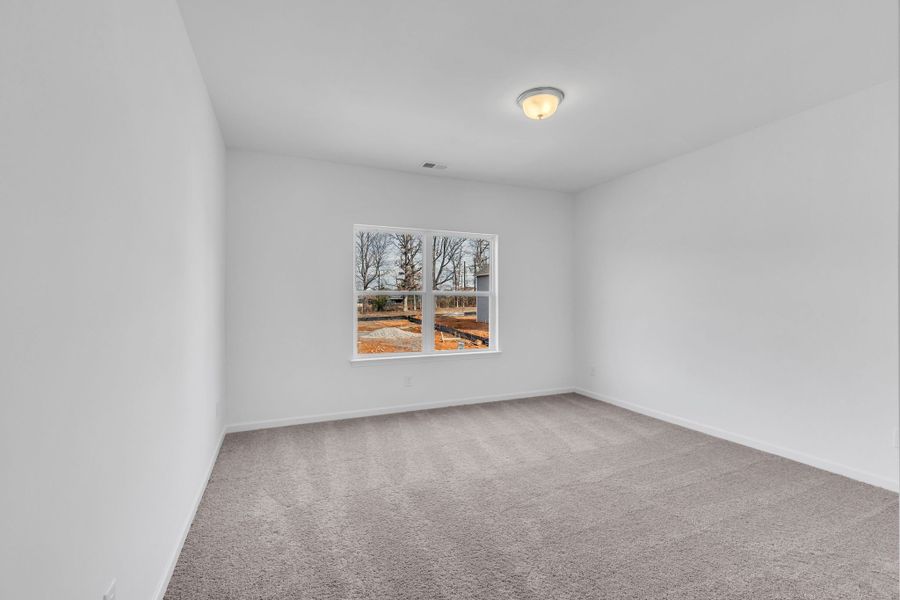 Spacious, unfurnished interior of a new home in Jackson Hills, Clarksville (Image 19).