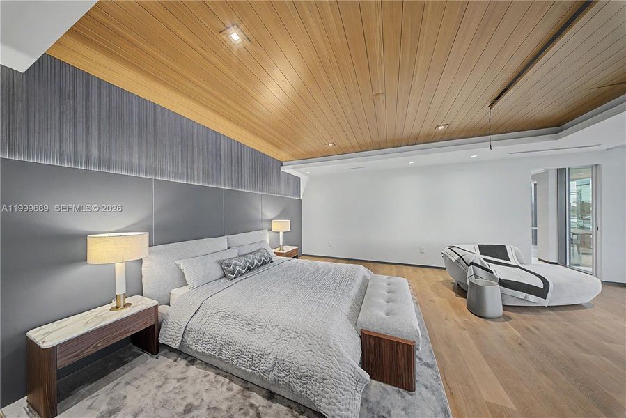 Furnished interior view inside a new home in , Fort Lauderdale (Image 43).