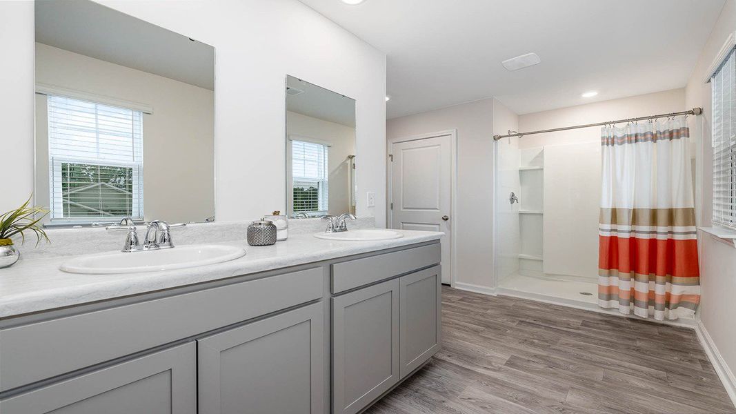 Furnished interior view inside a new home in Cottonwood Place, Tabor City (Image 11).