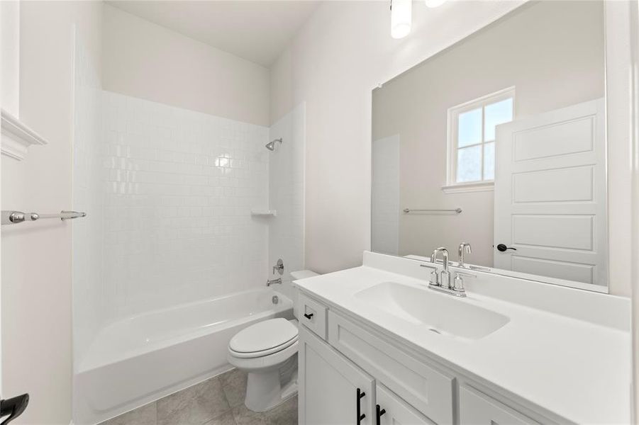 21. 3304 Andesite - 3RD Bath