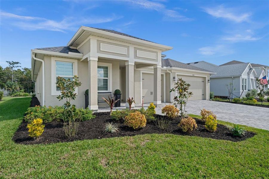 Exterior details and patio area of a home in , Punta Gorda (Image 3).