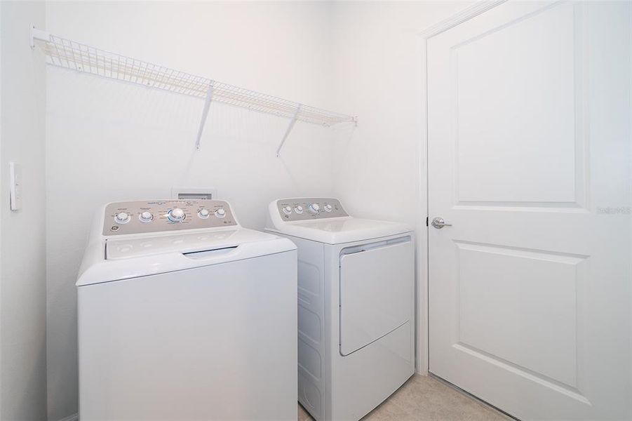 Furnished interior view inside a new home in Windsong: Estate Collection, Leesburg (Image 4).