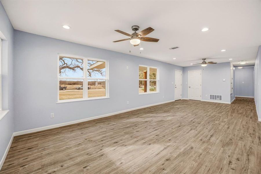 Spacious, unfurnished interior of a new home in , Graham (Image 13).