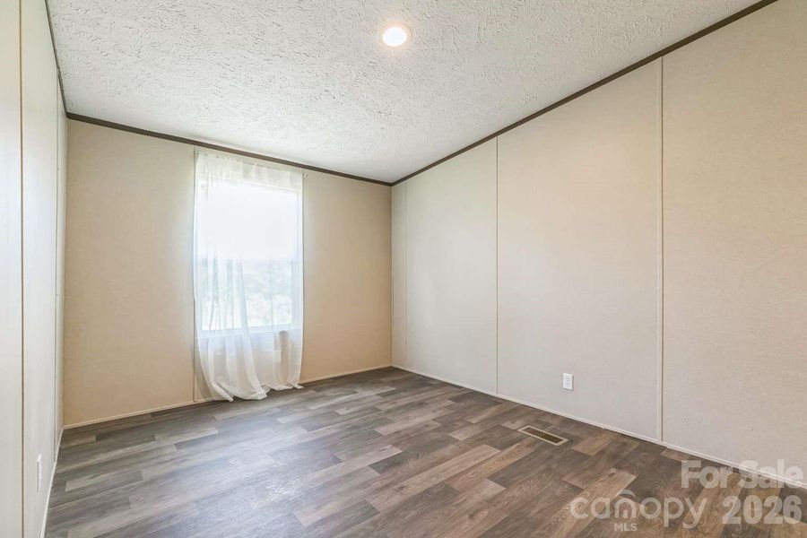 Spacious, unfurnished interior of a new home in , Mooresboro (Image 14).