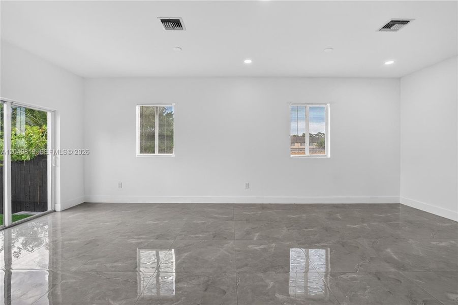 Spacious, unfurnished interior of a new home in , Fort Lauderdale (Image 12). Spacious, unfurnished interior of a new home in , Fort Lauderdale (Image 12).