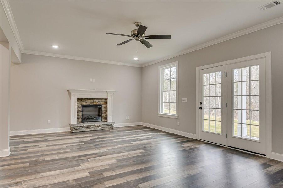 Spacious, unfurnished interior of a new home in Tillery Park, Grovetown (Image 21). Spacious, unfurnished interior of a new home in Tillery Park, Grovetown (Image 21).