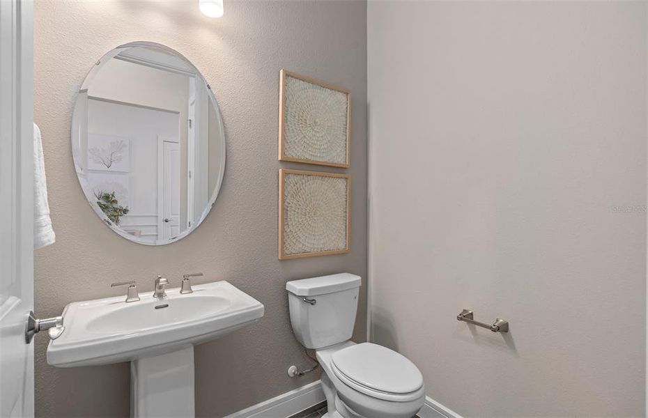 Furnished interior view inside a new home in Del Webb Oasis, Winter Garden (Image 14).