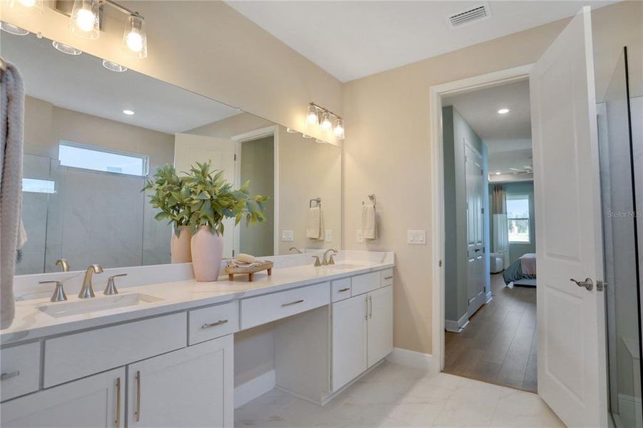 Furnished interior view inside a new home in Angeline, Land O' Lakes (Image 51).