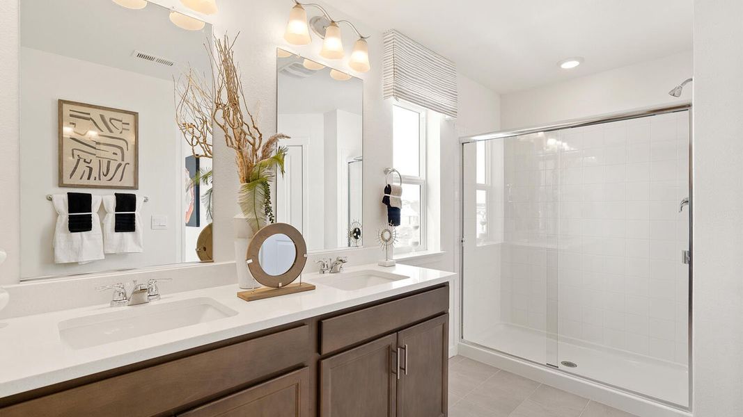 Furnished interior view inside a new home in Hansen Farm, Fort Collins (Image 20).