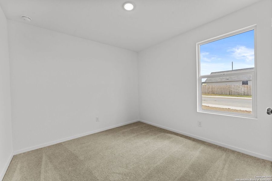 Spacious, unfurnished interior of a new home in Lodi Grove, Floresville (Image 17). Spacious, unfurnished interior of a new home in Lodi Grove, Floresville (Image 17).