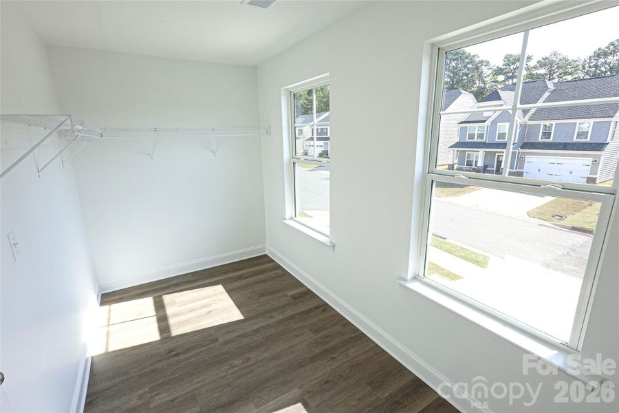 Spacious, unfurnished interior of a new home in , Denver (Image 18).