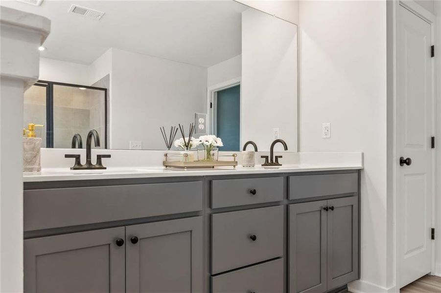 Furnished interior view inside a new home in Hawthorne Reserve, Dallas (Image 24).
