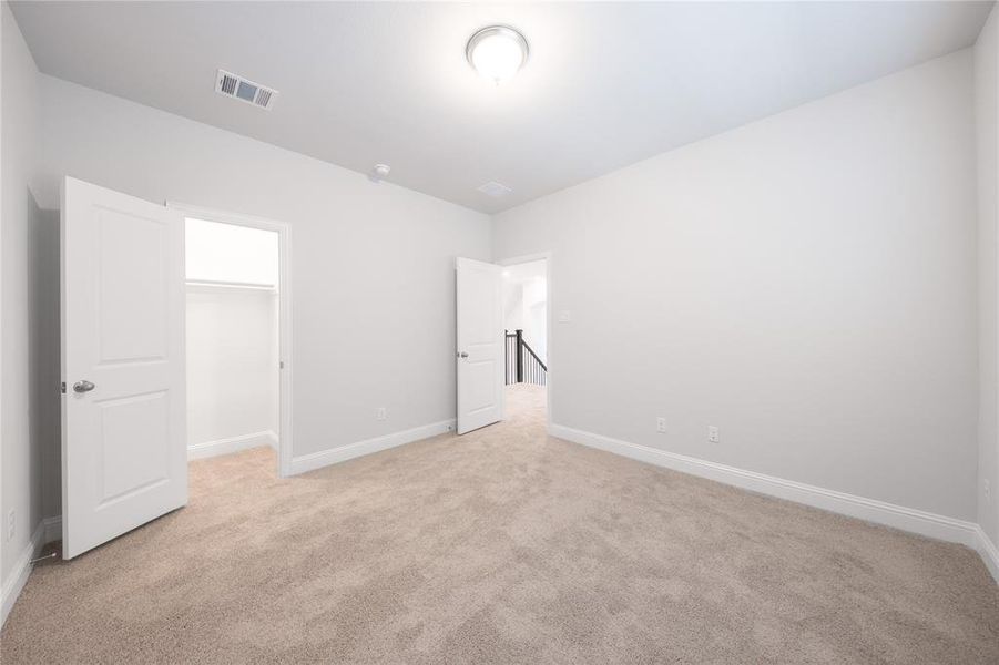 Spacious, unfurnished interior of a new home in , Venus (Image 19).