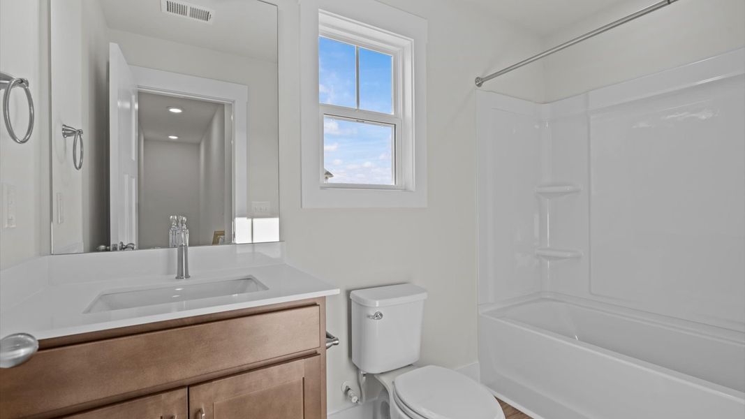 Furnished interior view inside a new home in Woodglen, Piedmont (Image 24).