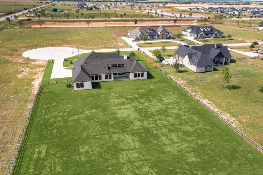 1 Acre Lot. 1 Acre Lot.