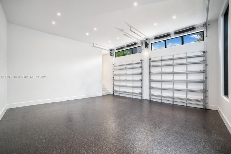 Spacious, unfurnished interior of a new home in , Miami (Image 32).