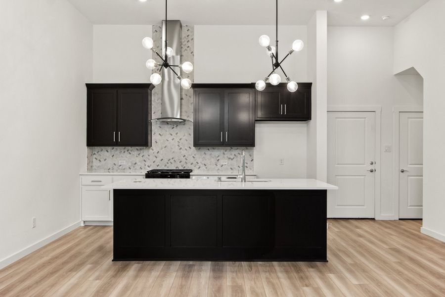 Furnished interior view inside a new home in Cottonwood Creek, Rowlett (Image 7).