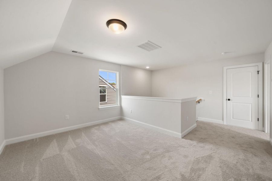 Spacious, unfurnished interior of a new home in Hayes Village, Greensboro (Image 27).