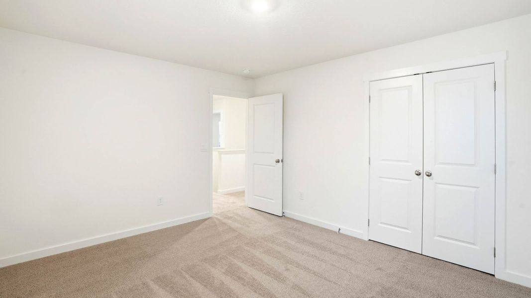 Representative unfurnished interior of a home built from the Manning by D.R. Horton in Highland View, Seymour (Image 19).