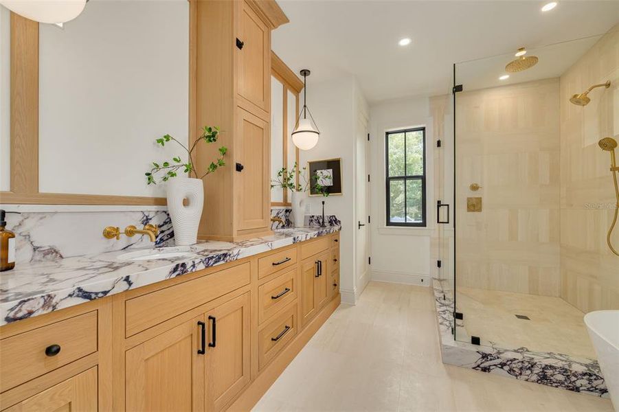 Furnished interior view inside a new home in , St. Petersburg (Image 37).