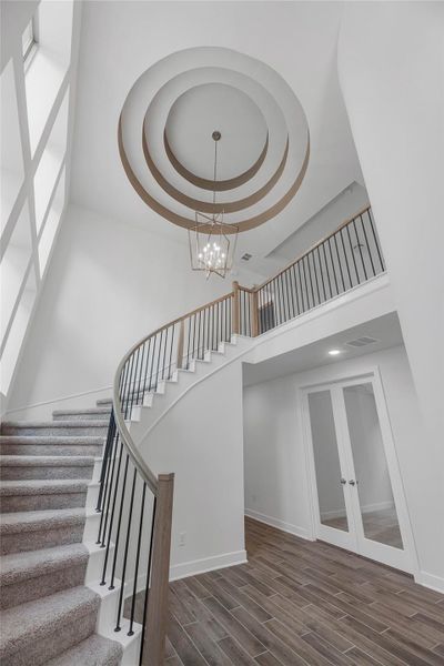 Representative image. Features, specifications, selections and colors may vary.