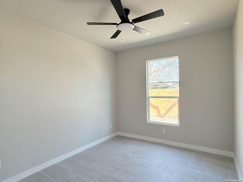 Spacious, unfurnished interior of a new home in , San Antonio (Image 22).