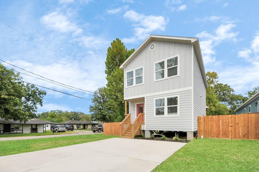 Image 42 of a home in . Image 42 of a home in .