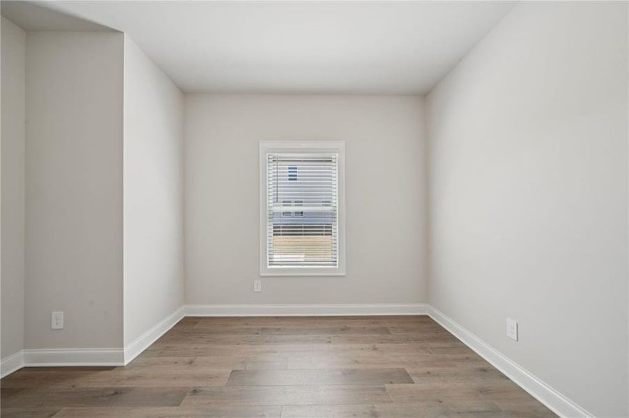 Spacious, unfurnished interior of a new home in River Pointe, Monroe (Image 21).