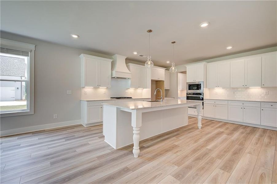 Furnished interior view inside a new home in , Senoia (Image 7).