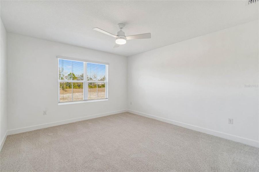 Spacious, unfurnished interior of a new home in Aspire at Glen Aire, Ocala (Image 19).