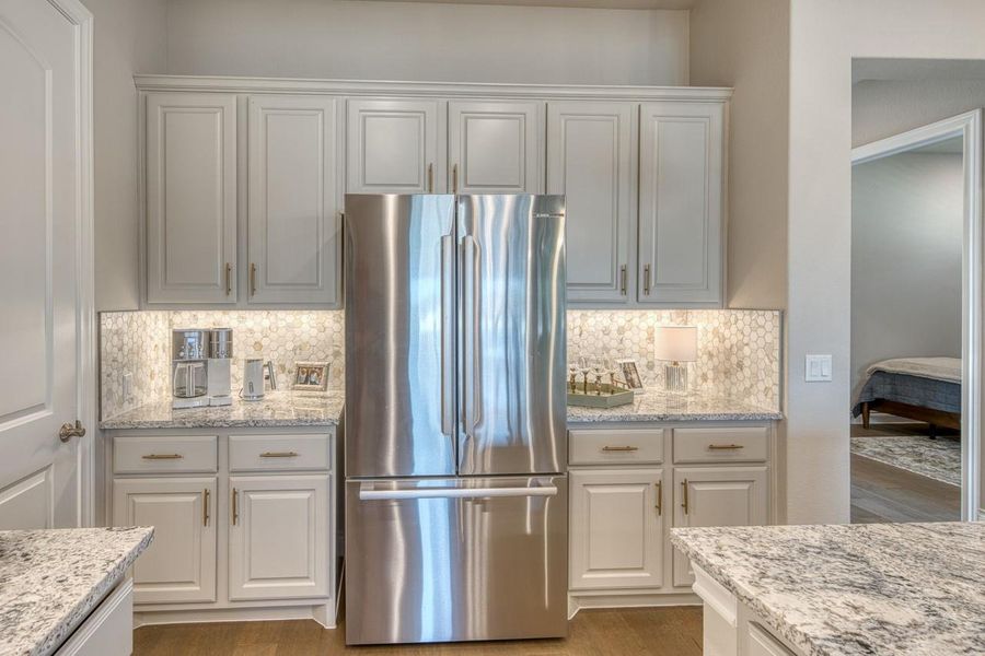 Furnished interior view inside a new home in , Horseshoe Bay (Image 8).