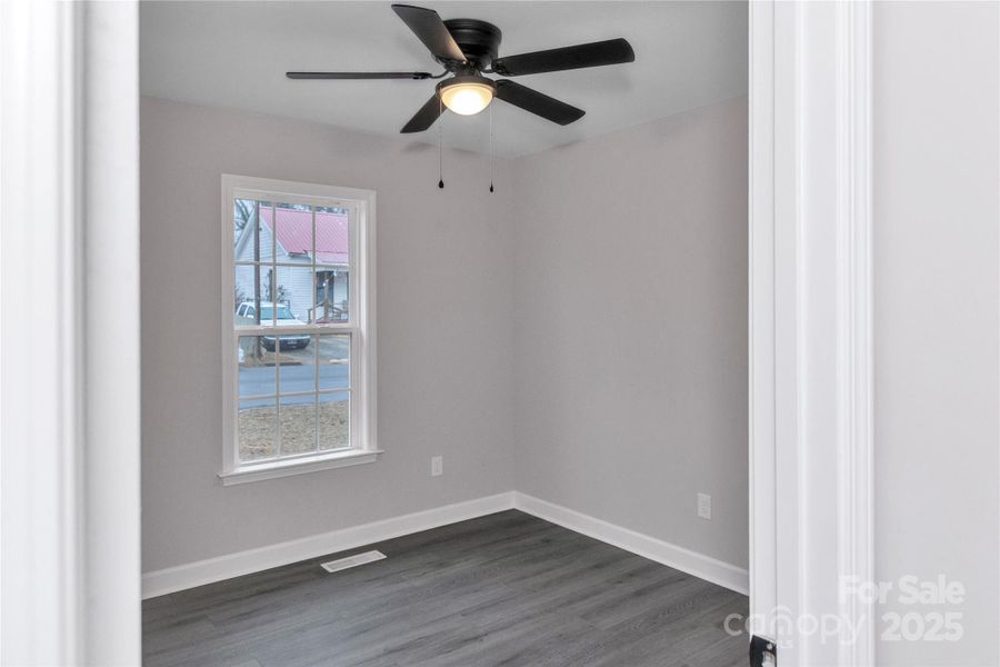 Spacious, unfurnished interior of a new home in , Lexington (Image 17).