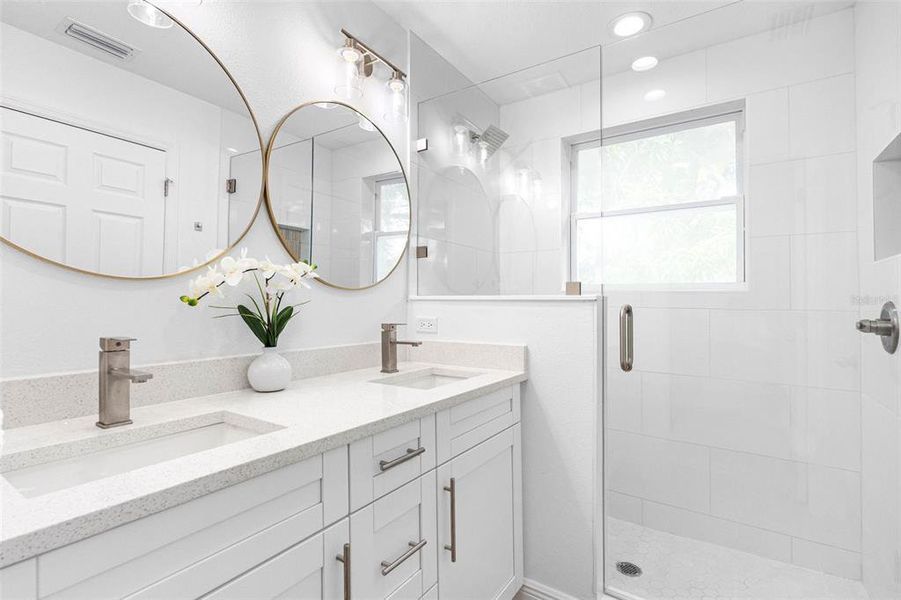 Furnished interior view inside a new home in , Tampa (Image 32).