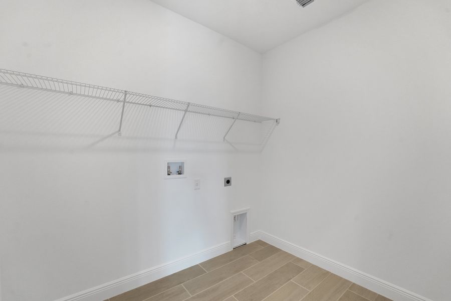 4br New Home in Apopka, FL.  - Slide 23