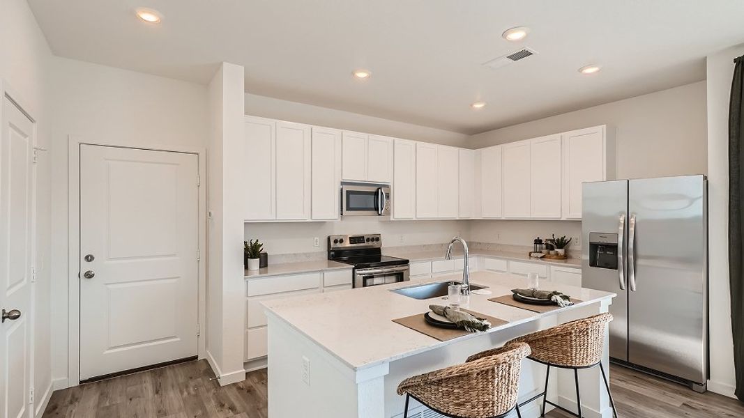 1851 Aviator Kitchen 1of2 F1 1851 Aviator Kitchen 1of2 F1