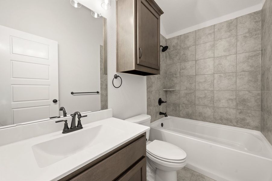 Furnished interior view inside a new home in Chisholm Hills, Cleburne (Image 12).