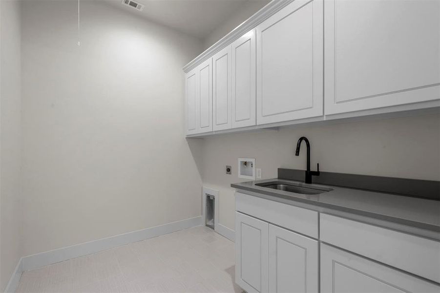 Furnished interior view inside a new home in , Strawn (Image 12). Furnished interior view inside a new home in , Strawn (Image 12).