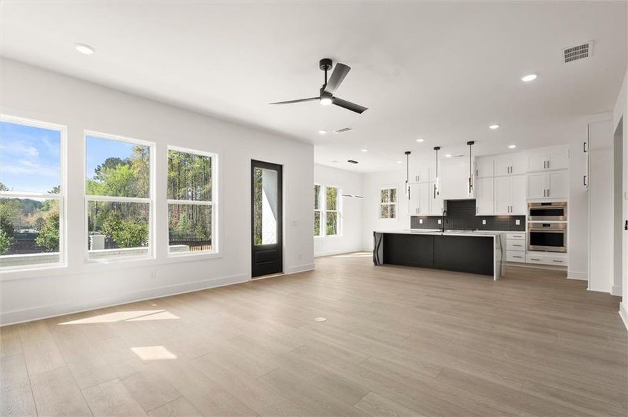 Spacious, unfurnished interior of a new home in The Gathering – Alpharetta, Alpharetta (Image 52).
