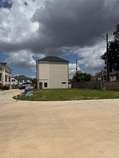 Exterior details and patio area of a home in , Houston (Image 3).