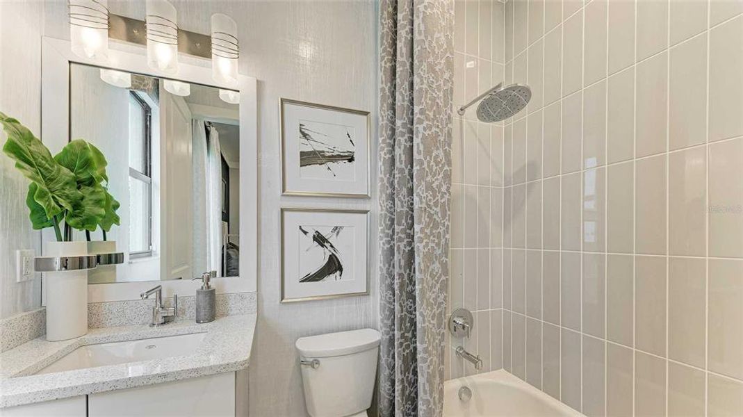 Furnished interior view inside a new home in Cresswind Lakewood Ranch, Lakewood Ranch (Image 10). Furnished interior view inside a new home in Cresswind Lakewood Ranch, Lakewood Ranch (Image 10).