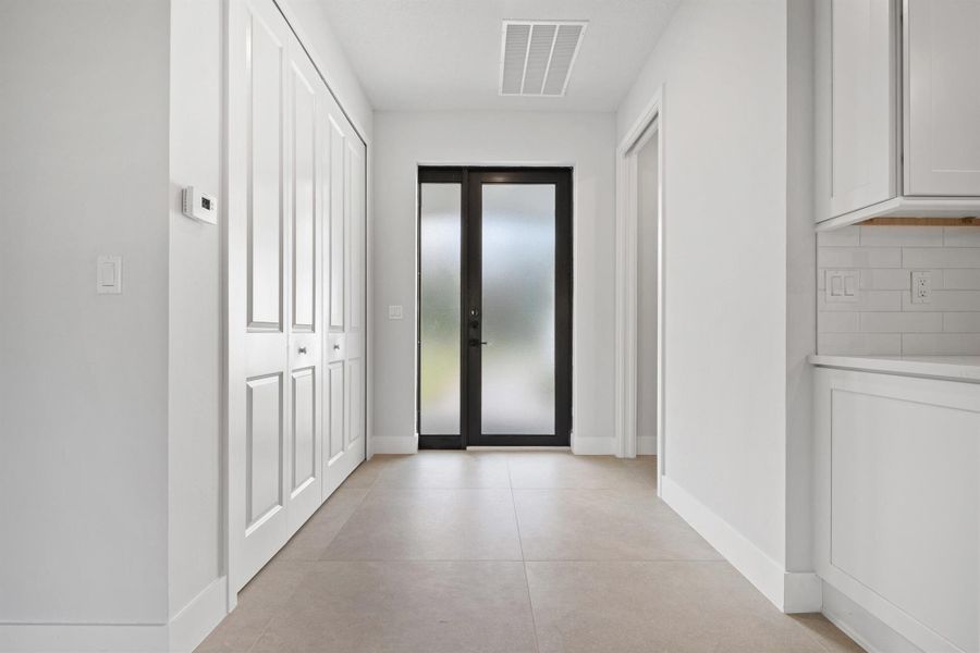 Spacious, unfurnished interior of a new home in , The Acreage (Image 24).