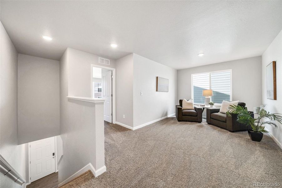 Spacious, unfurnished interior of a new home in Pintail Commons at Johnstown Village, Johnstown (Image 20).