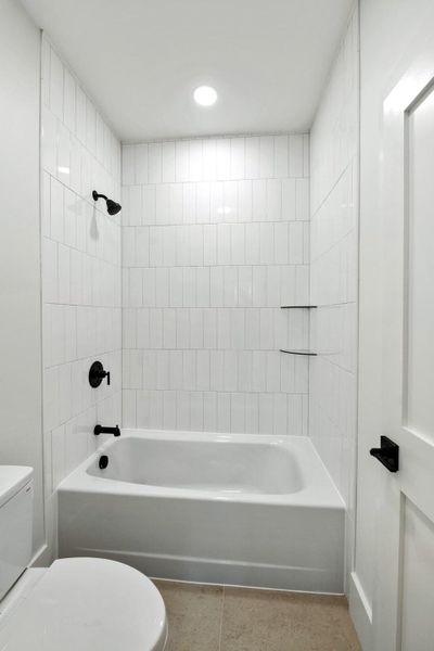 Furnished interior view inside a new home in , Johns Island (Image 43).