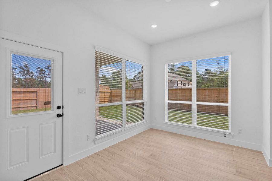 Spacious, unfurnished interior of a new home in Evergreen 40s, Conroe (Image 18). Spacious, unfurnished interior of a new home in Evergreen 40s, Conroe (Image 18).