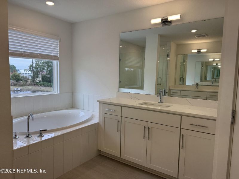 Furnished interior view inside a new home in Pirates Bluff, Yulee (Image 4).
