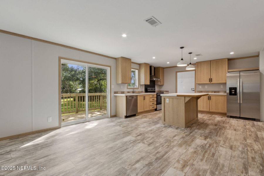 Image 37 of a home in .