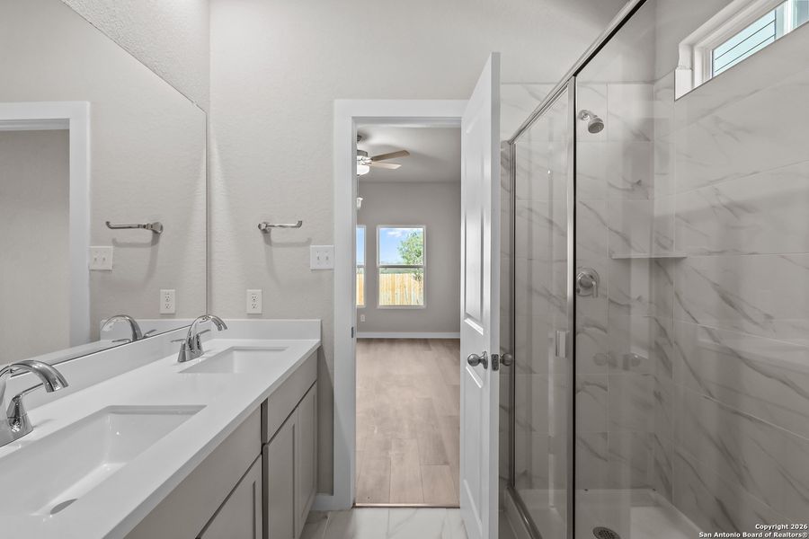 Furnished interior view inside a new home in Garden Grove, San Antonio (Image 8).