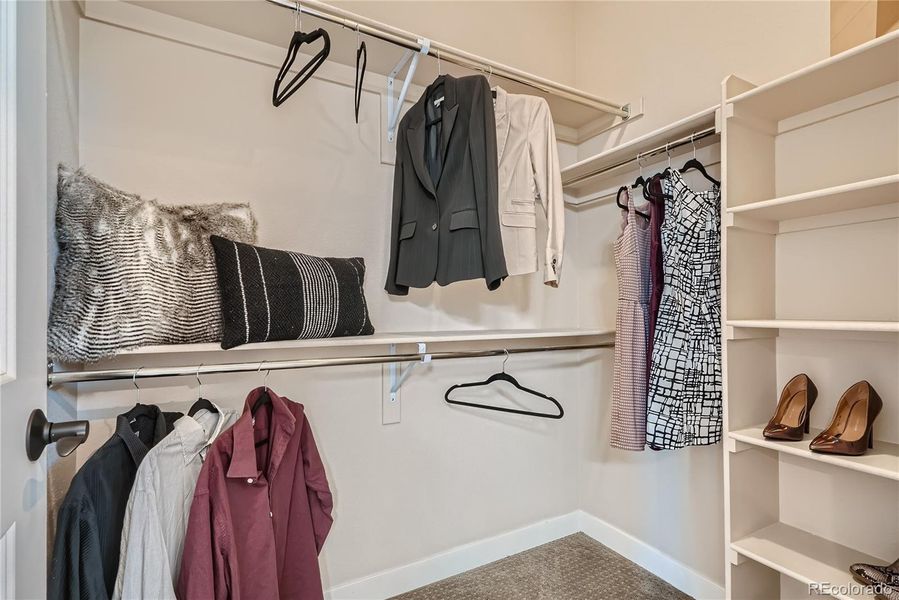 Walk-in closet