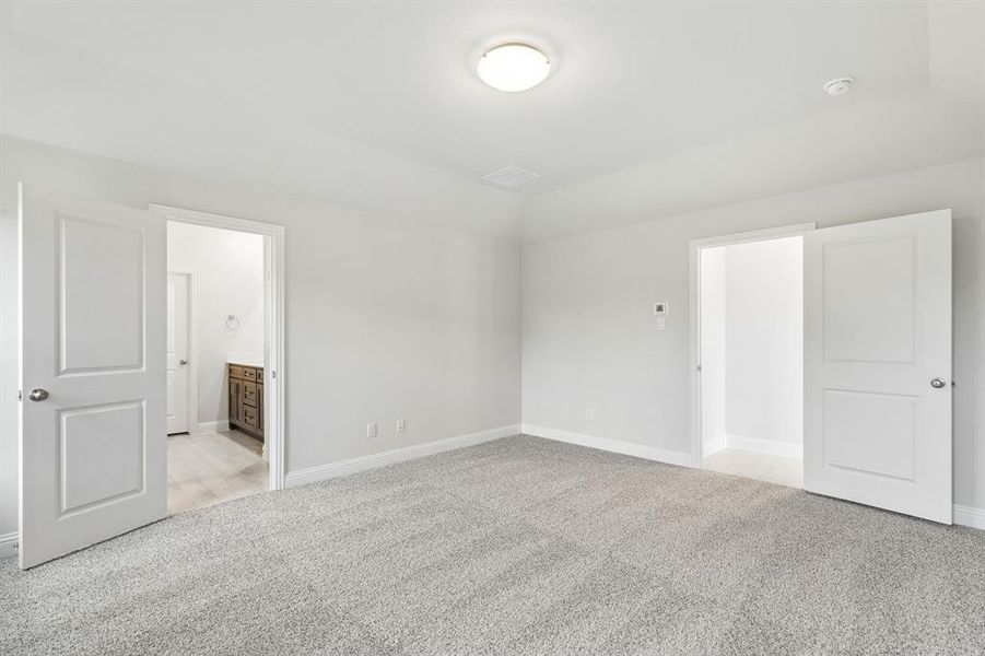Spacious, unfurnished interior of a new home in Sicily, Princeton (Image 19). Spacious, unfurnished interior of a new home in Sicily, Princeton (Image 19).