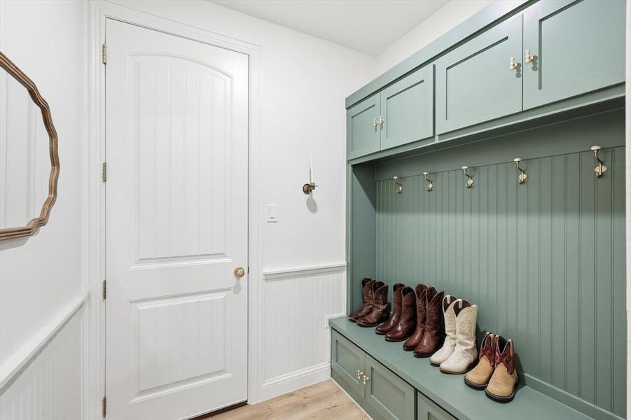 Furnished interior view inside a new home in , Melissa (Image 26).